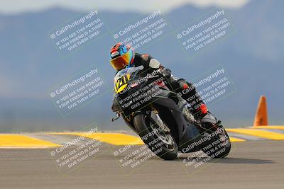 media/Sep-11-2022-SoCal Trackdays (Sun) [[81b7e951af]]/Turn 9 (930am)/